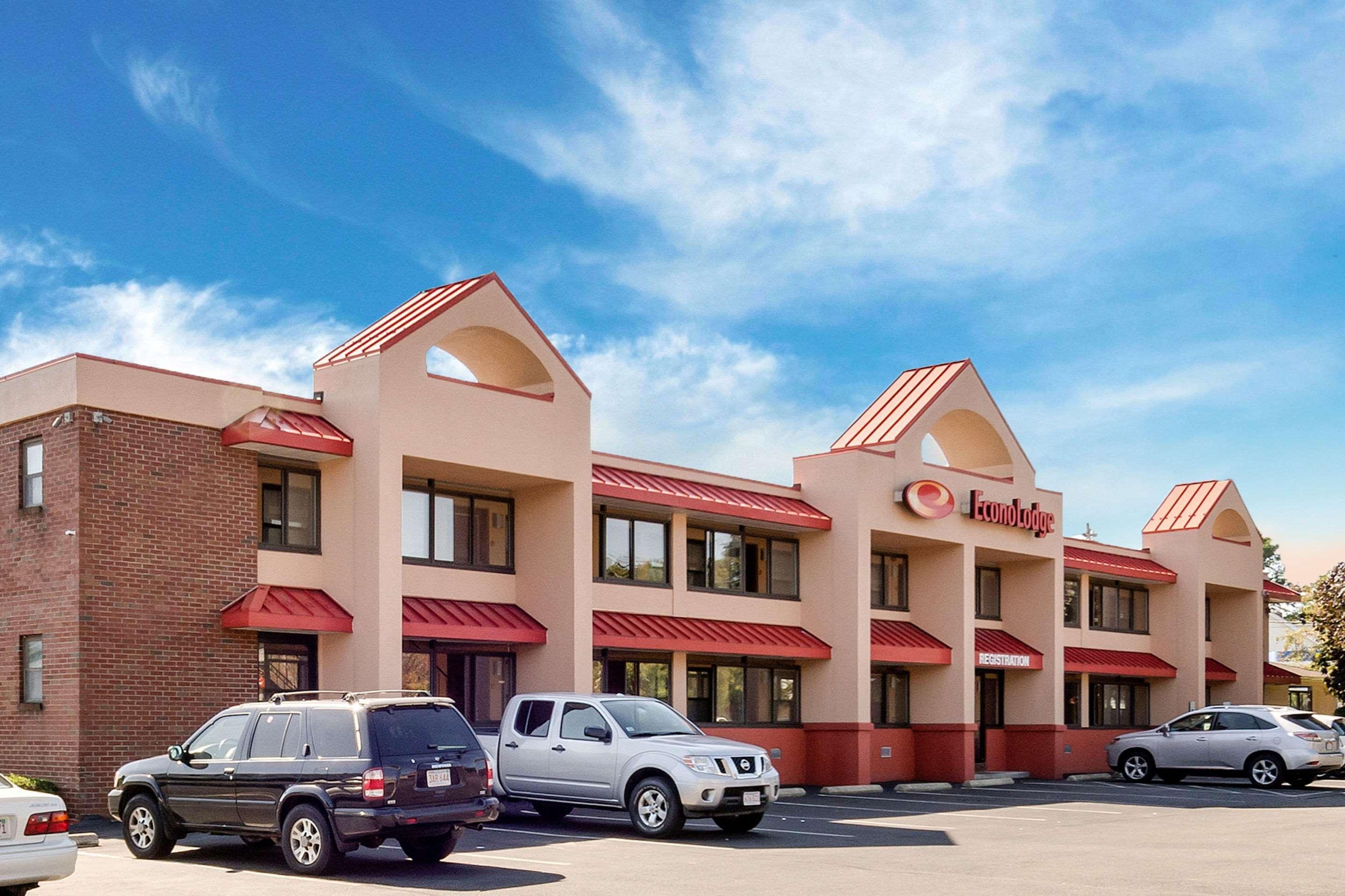 Econo Lodge Boston-Малден Экстерьер фото